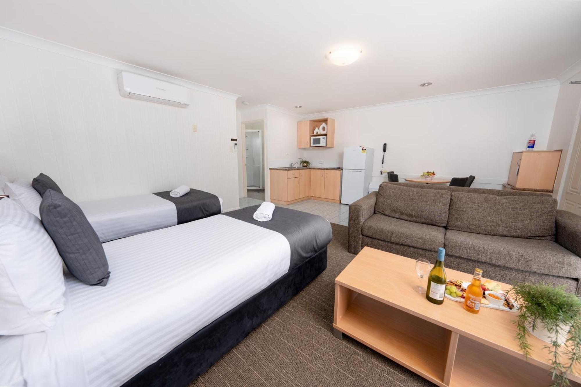 טוומבה Best Western Tuscany On Tor Motor Inn מראה חיצוני תמונה
