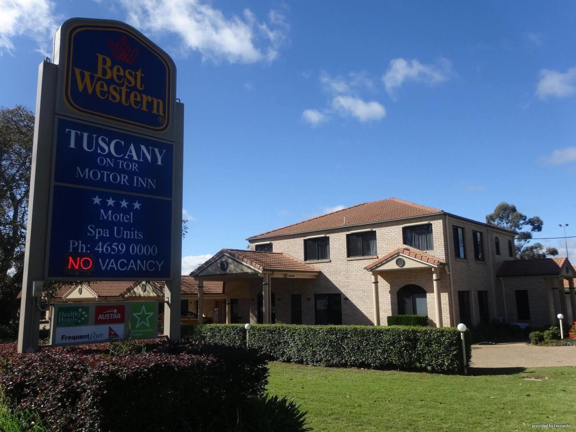 טוומבה Best Western Tuscany On Tor Motor Inn מראה חיצוני תמונה